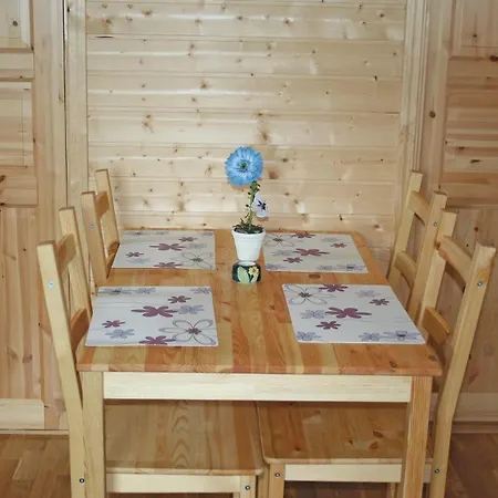 Apartment 2 Bedroom Cozy In Sandstad *